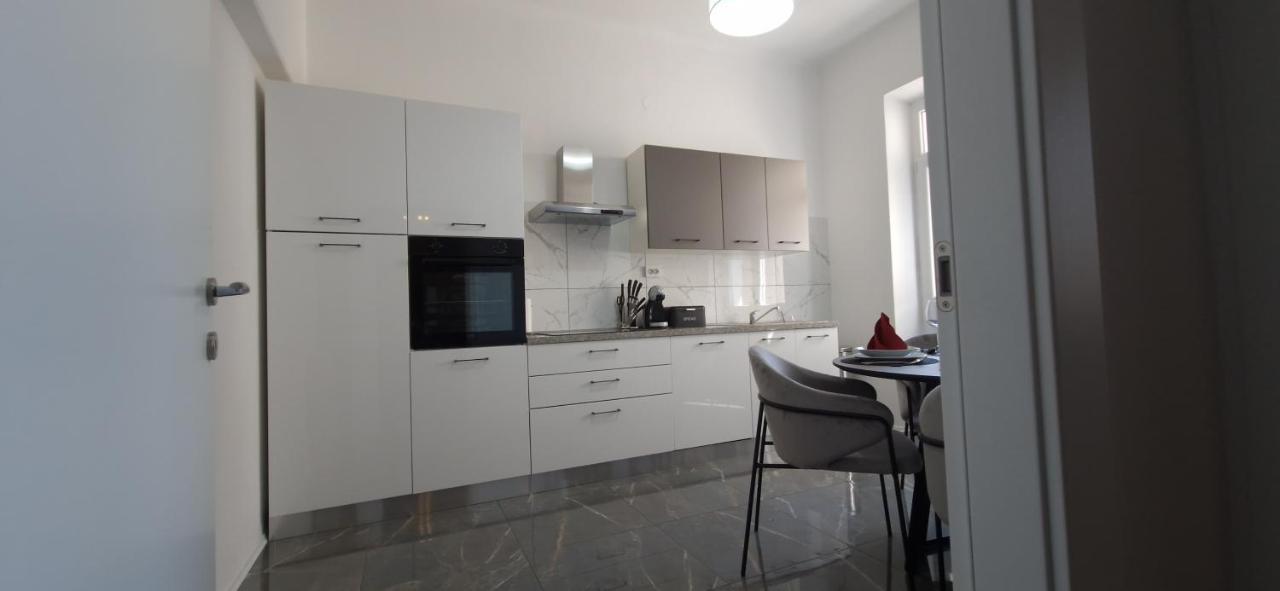 Mc Centar Apartman Lejlighed Pula Eksteriør billede